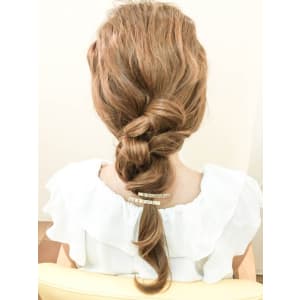 お手軽ねじりアレンジ