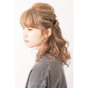 お出掛けハーフアップ