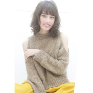 伸ばしかけの方にオススメなデジタルパーマミディアム