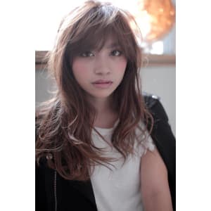 ヘルシーロングヘアー