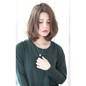 ひし形シルエットの小顔ボブ