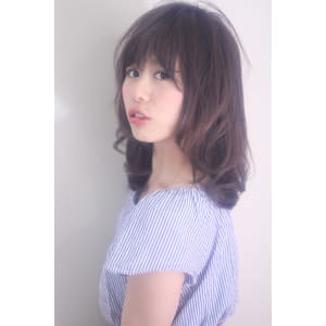 【 表参道 原宿 青山 渋谷】大人可愛いワンカールロブ