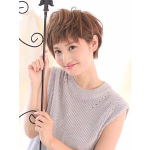 グレージュ大人可愛ショート