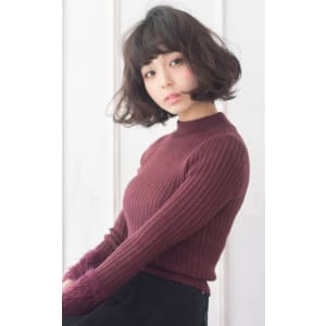 ダークトーンでも可愛いゆるふわボブ　T－103