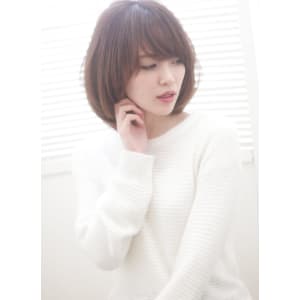 前髪を伸ばしたい方にもオススメなデジタルパーマの大人ボブ