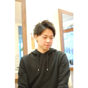 アップバングショート