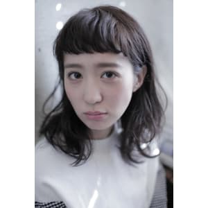 レイヤーミディアムワイドバング　model:中村みゆ