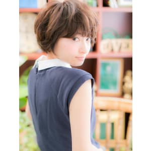 《等身大の》ラフマッシュボブa