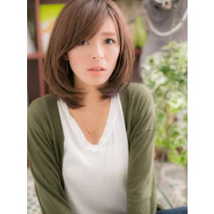 透け感カラーで大人ミディａ
