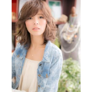 【絶妙なふわボサ感《エフォートレスミディ》】