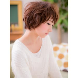 【ショートスタイル】遊びバングが可愛い☆ポップショート