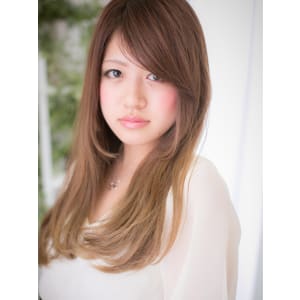 明るめ★ベージュカラーの艶サラストレート2