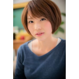 スタイリング楽々★立体感のある自然体ショート
