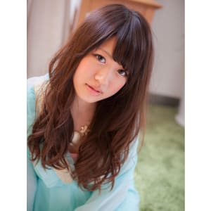 チョコブラウンの、重ためガーリー艶ロングb