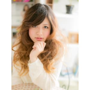 アレンジ幅UP！‥甘くないウェーブロングa