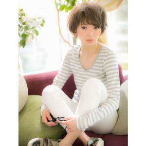 ベージュカラーのたっぷりエアリー★ショートb