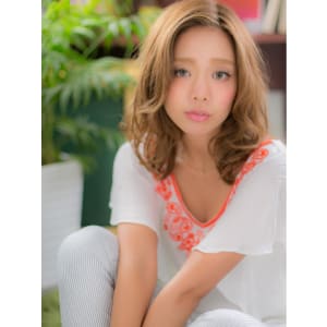 女っぽさUP☆ツヤふわミディa