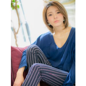 ツヤ感たっぷりの、、、大人顔・ミディb