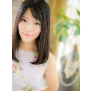 シースルーバングのシルキーストレートａ