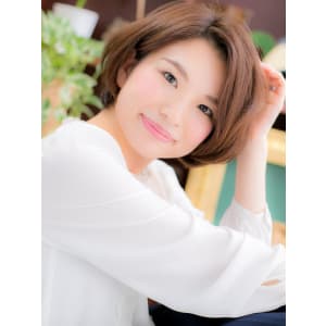 デキる女の”美形”ショートボブa