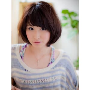 黒髪andほんのりブラウンでも柔らか可愛いボブ2