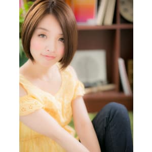 ツヤがポイント☆ナチュラルストレートa