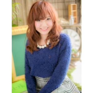 ”明るめカラー”で注目の的！モテウェーブb