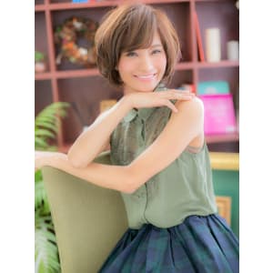 大人かわいく、洗練された≪フェミニンボブ≫b