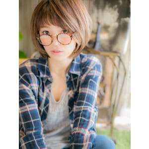前髪がアクセント♪大人ボブa