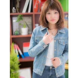 ショートバングで【甘辛ミディ】a