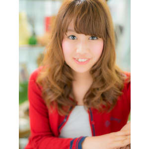 巻き髪ロングa