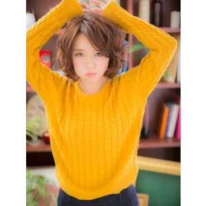 ランダムな毛先が◎大人ドーリーヘアｃ