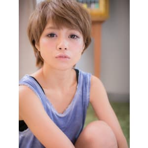 【ショートスタイル】明るめでもツヤ感★マニッシュショート