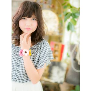 巻き髪セミロングb