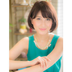 耳かけもオシャレ♪フェミニン大人ボブｃ