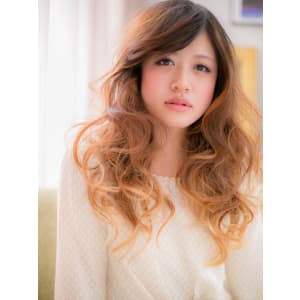 【グラデーション】アレンジ幅UP！‥甘くないウェーブロング