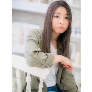 【美髪ストレートヘア】