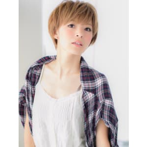 【ショートスタイル】光を味方につけた☆明るめマッシュショート