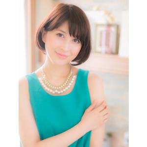 耳かけもオシャレ♪フェミニン大人ボブ2