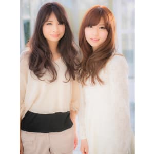 デジパーで叶える！大人可愛い、２つのロングｂ
