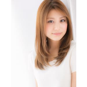 毛先まで艶やか♪潤いストレートa