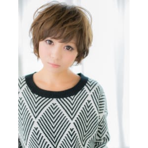 無造作感が、可愛いっ！ガーリーショートb