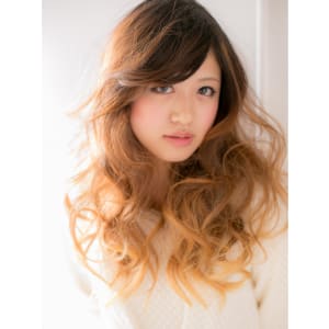 アレンジ幅UP！‥甘くないウェーブロングa