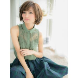 大人かわいく、洗練された≪フェミニンボブ≫b