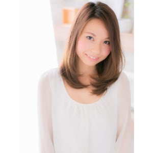 大人カワイイ…ツヤ髪＆内巻きヘアｂ
