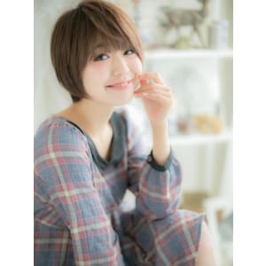 顔だちキュートに♪ツヤさらショートb