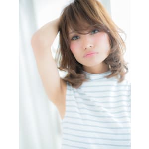 【ぱっつんバング】”クールセクシー”な旬ロブ