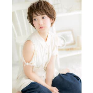 ピュアな透明感”美人顔”ショートb