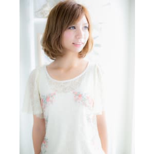 メンズウケもバッチリ！なエアリーボブディb