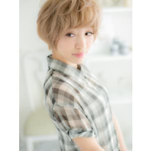 【ハイトーン】≪ハイトーンｘ無造作感≫技ありショート